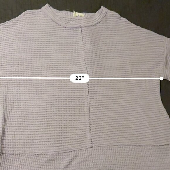 Fantastic Fawn Boxy Light Purple Top Medium - Picture 2 of 4